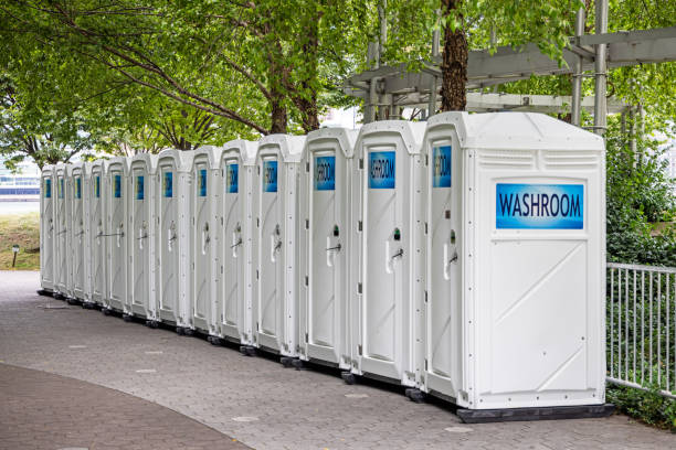 Porta potty rental for outdoor events in Lake Barrington, IL